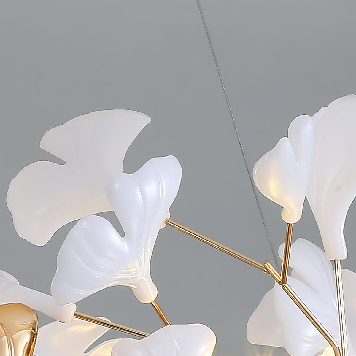 Quiven Kroonluchter Gingko Blad Keramiek Goud Elegant