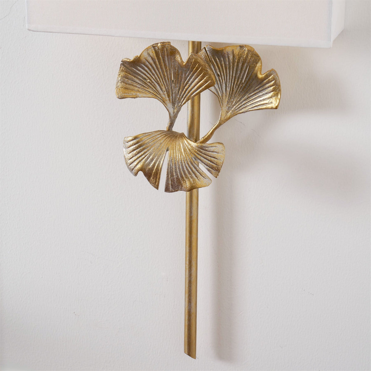 Mirelora wandlamp