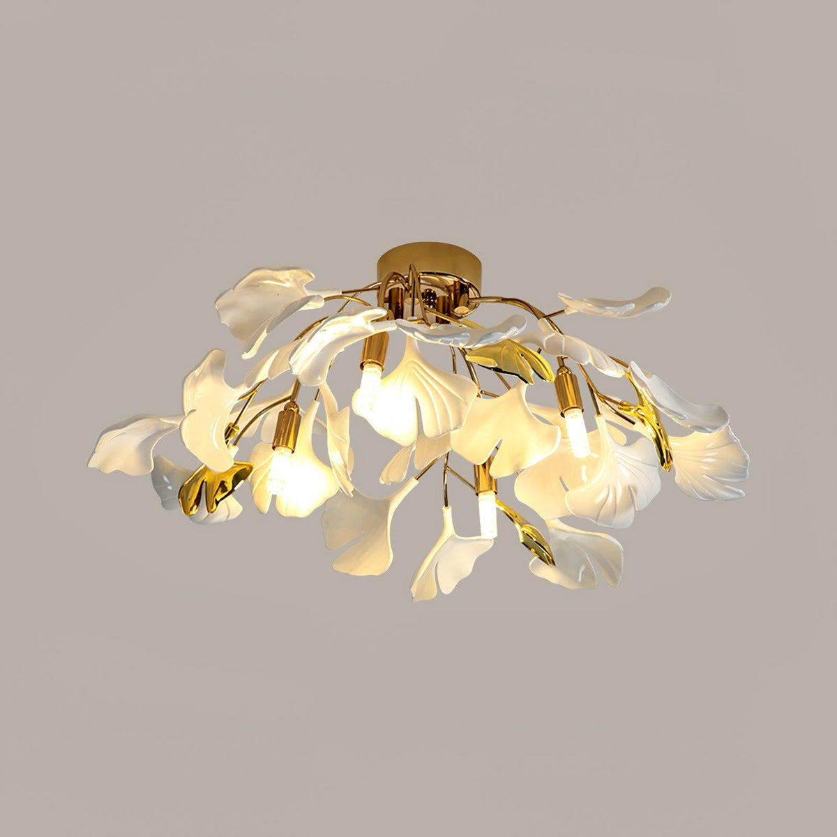 Orienaya plafondlamp Gingko-bladeren met messing tak
