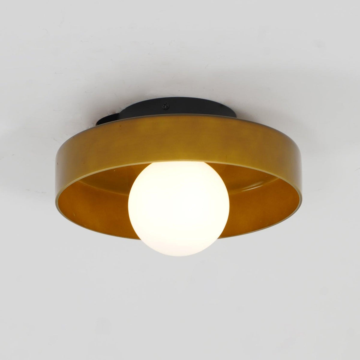 Diroxen plafondlamp oranje ring speels sculpturaal