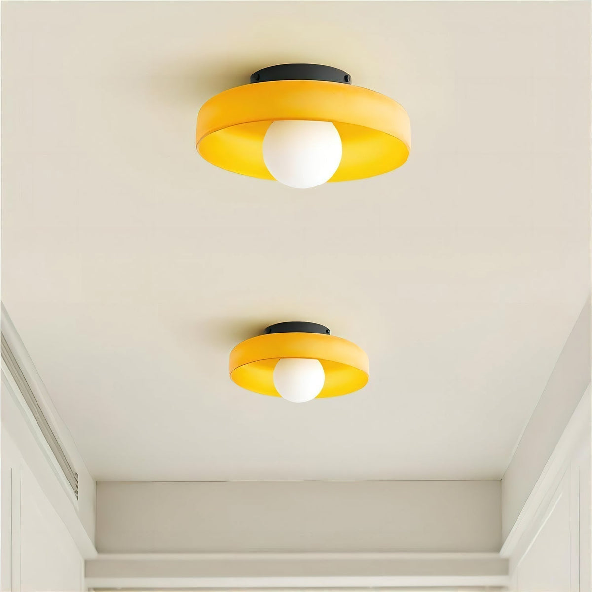 Diroxen plafondlamp oranje ring speels sculpturaal