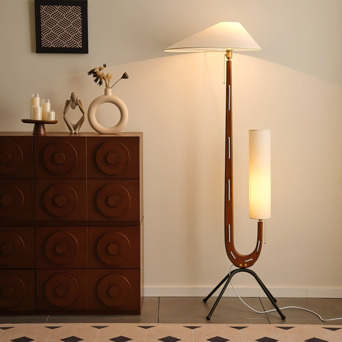 Novael vloerlamp van stof in Scandinavische stijl