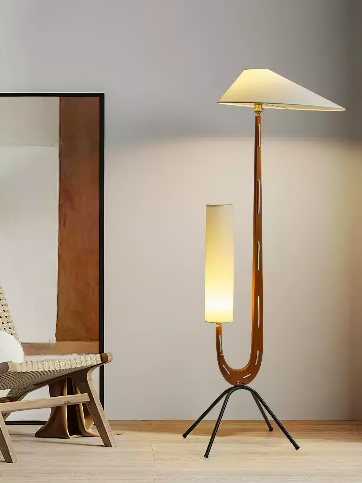 Novael vloerlamp van stof in Scandinavische stijl