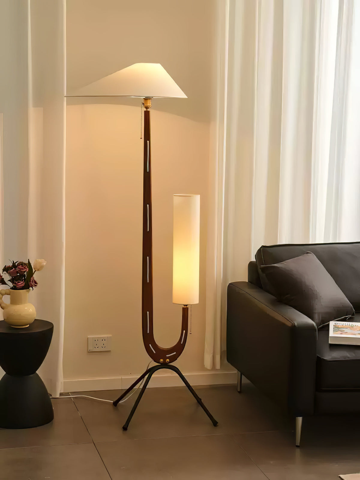 Novael vloerlamp van stof in Scandinavische stijl