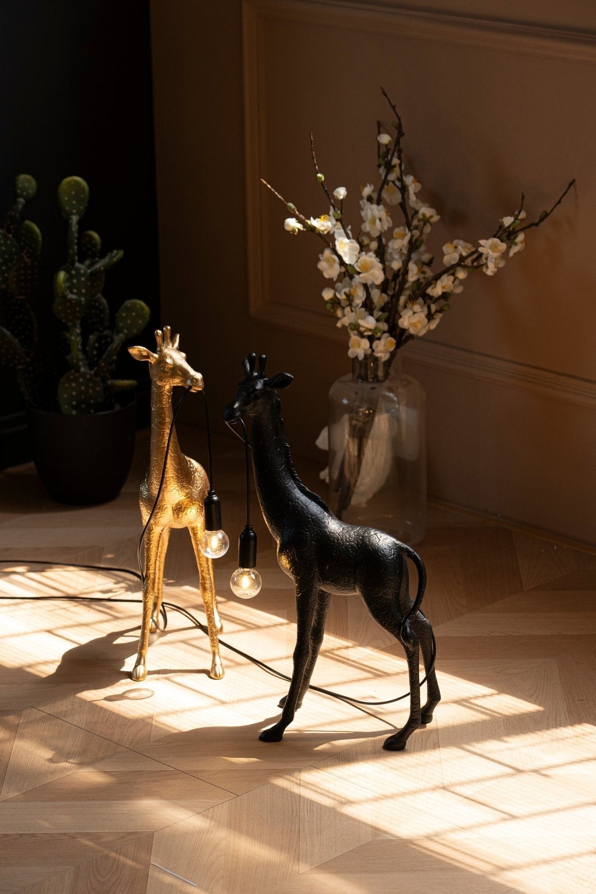 Fexl Luxe giraffesculptuur vloerlamp
