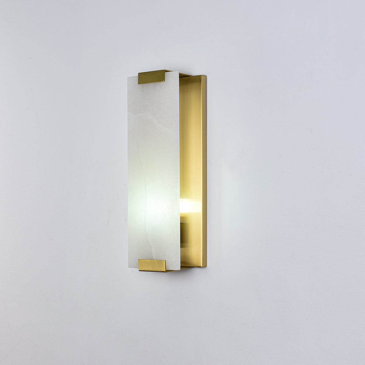 Arrina rechthoekige albasten wandlamp