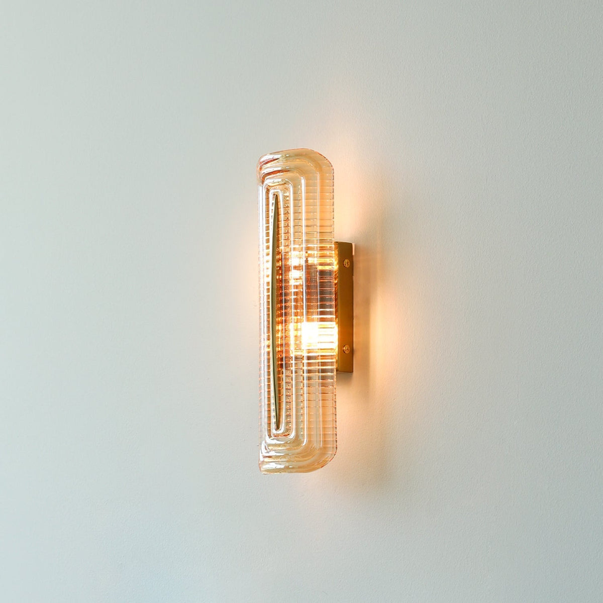Renenise wandlamp