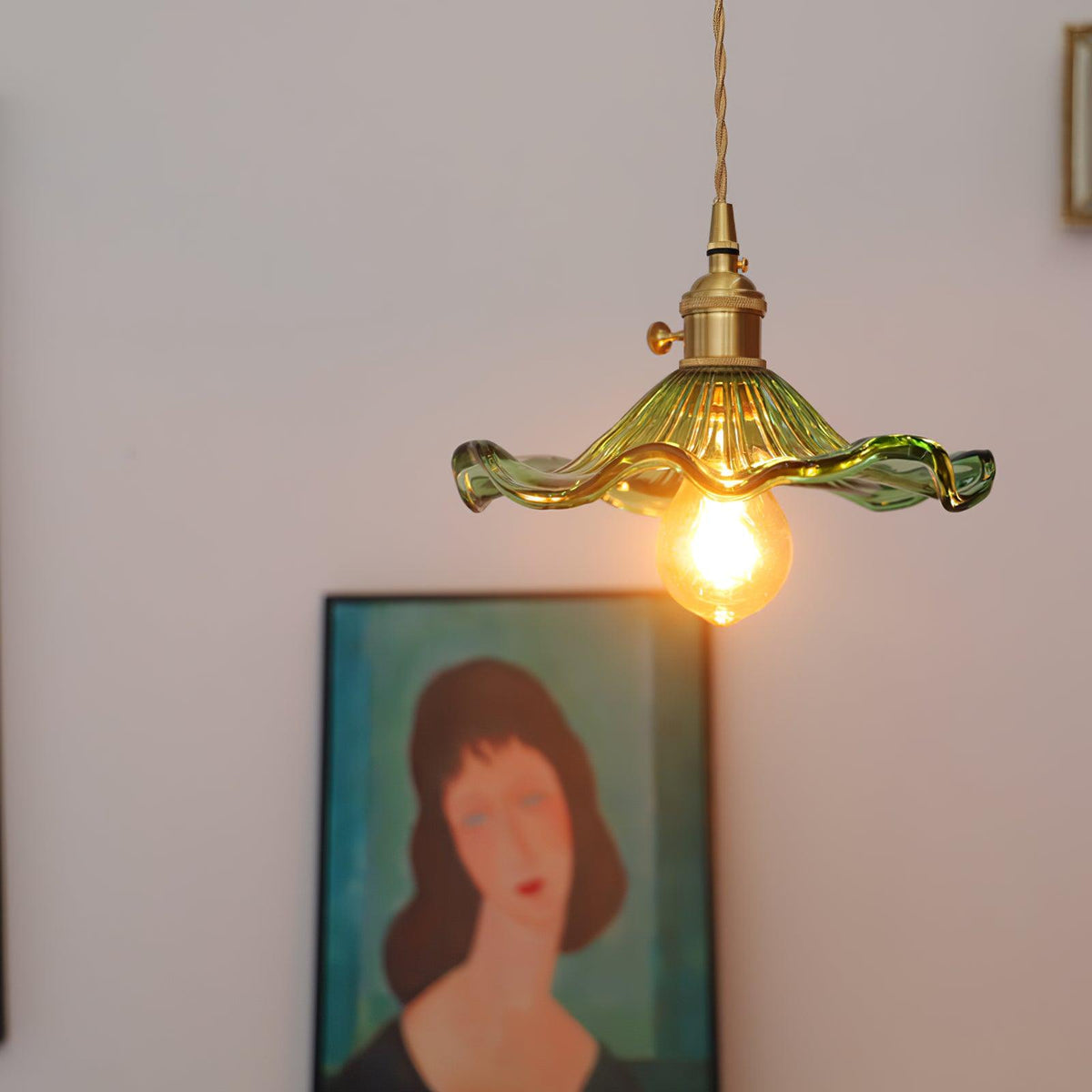 Lioralina Vintage hanglamp van messing en glas met goudkleurige afwerking en heldere kap