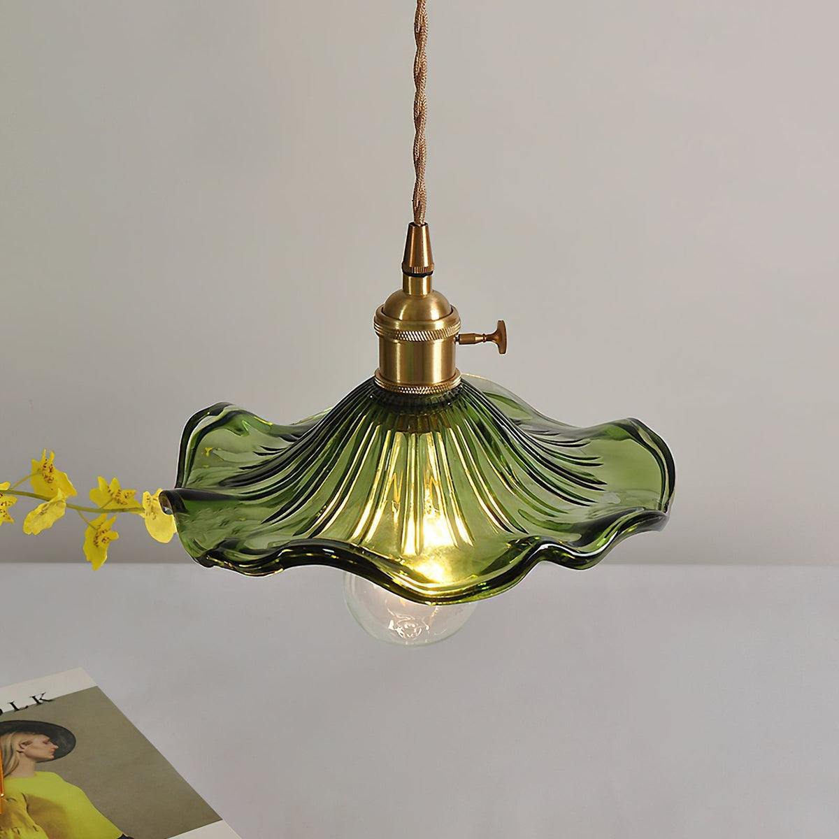 Lioralina Vintage hanglamp van messing en glas met goudkleurige afwerking en heldere kap