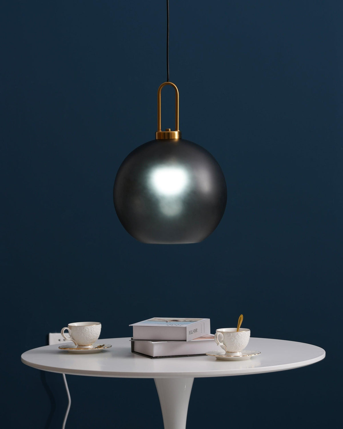 Eirisina hanglamp Pendulum met glazen kap