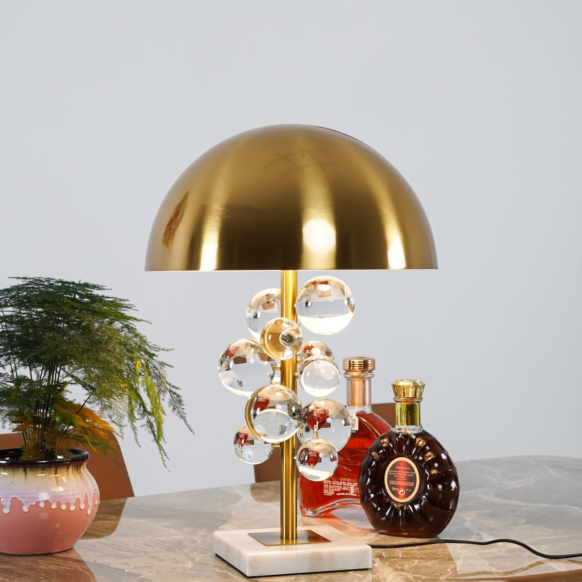 Petoeria Moderne tafellamp van marmer