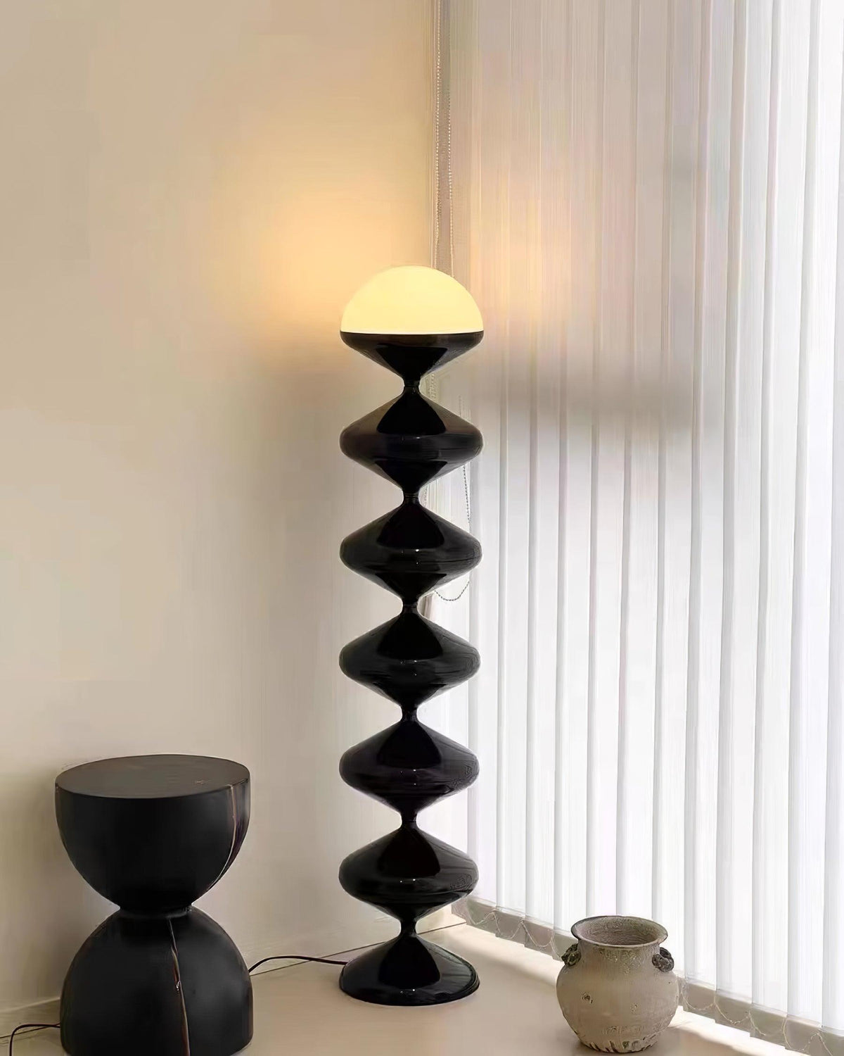 Noreriella vloerlamp