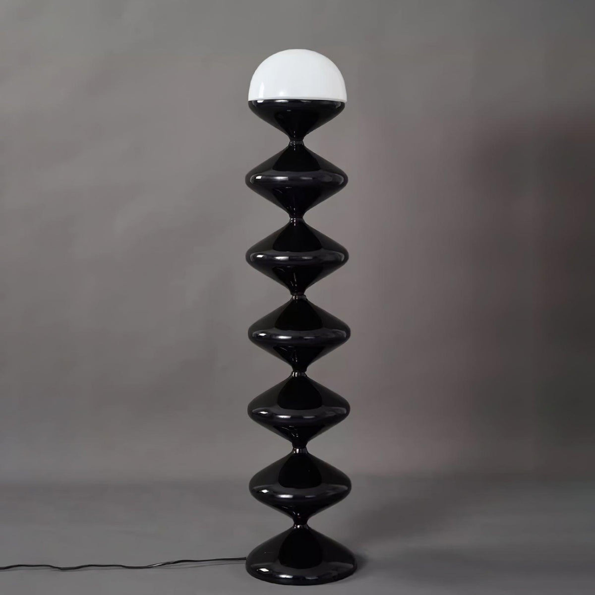 Noreriella vloerlamp