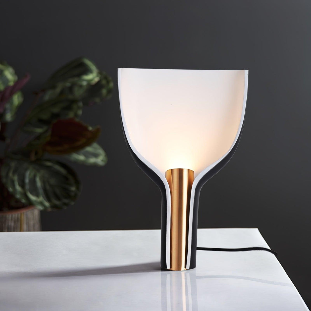 Jett Moderne tafellamp