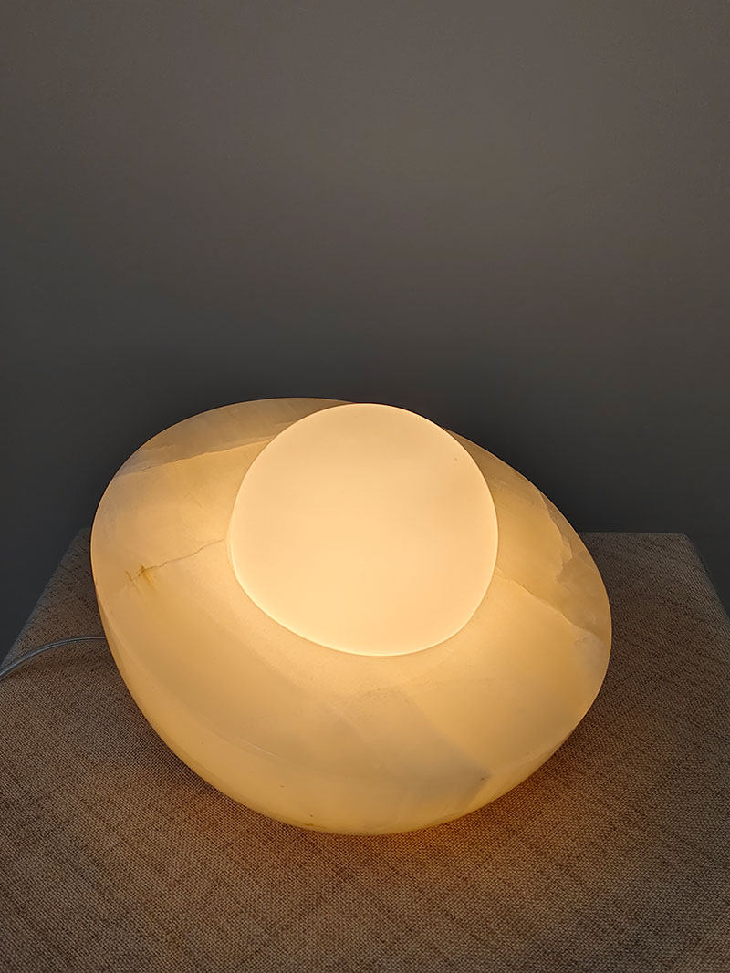 Fryle Jade minimalistisch Halo tafellamp