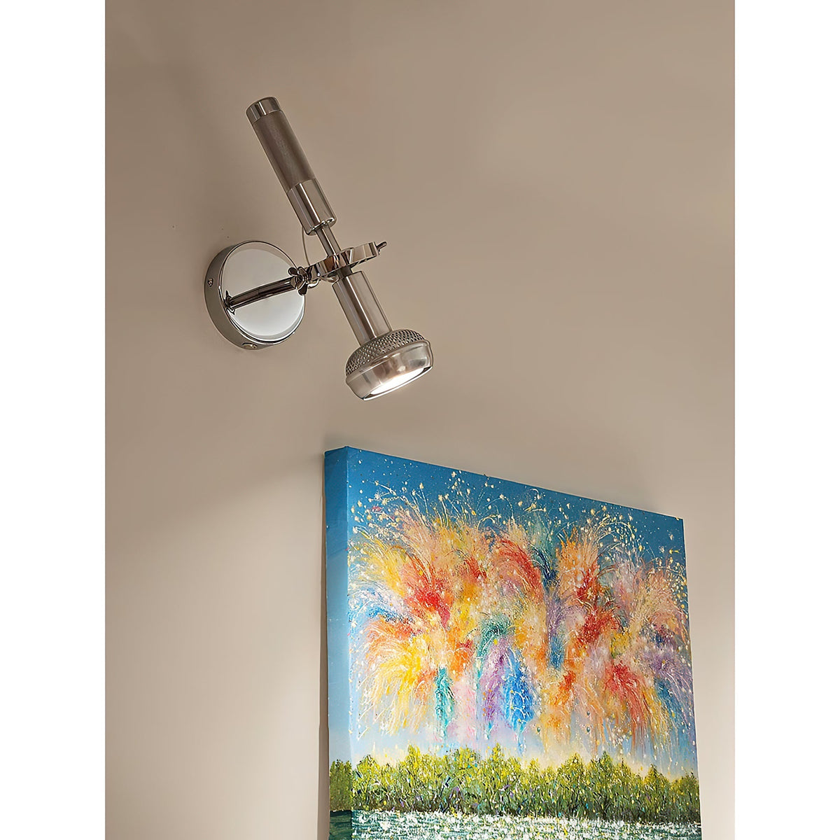 Halva wandlamp chroom aluminium