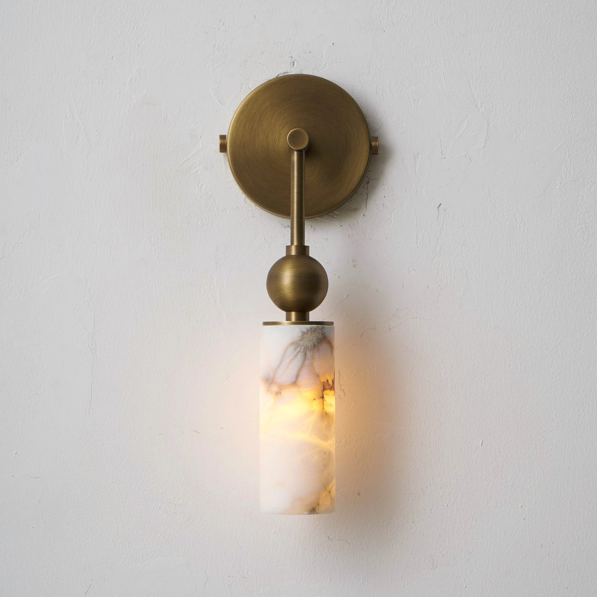 Alvire albasten wandlamp