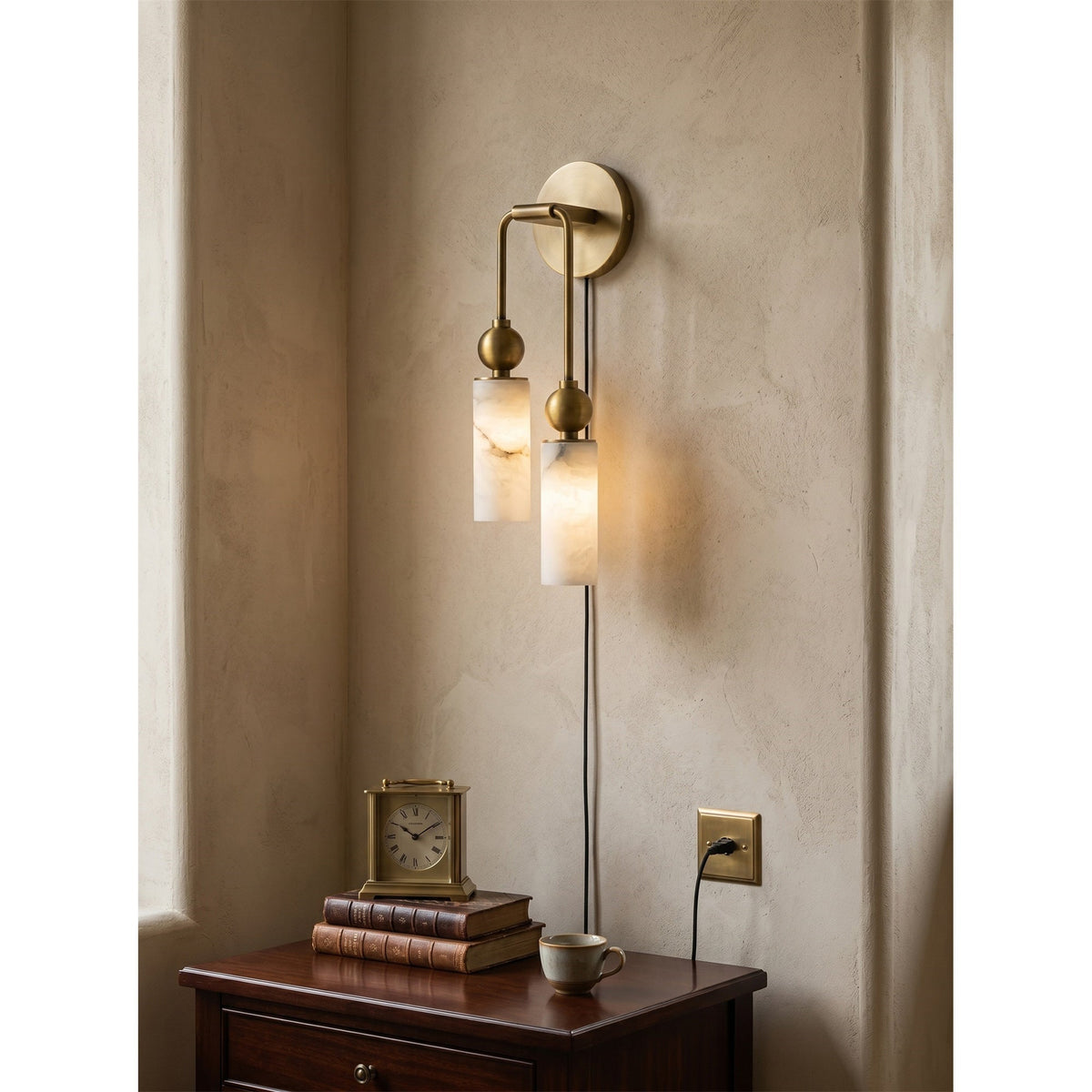 Eiraina albasten wandlamp met stekker