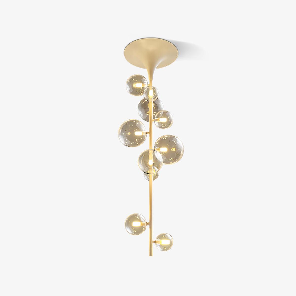 Celeina hanglamp van messing met cascaderend glas voor de gang