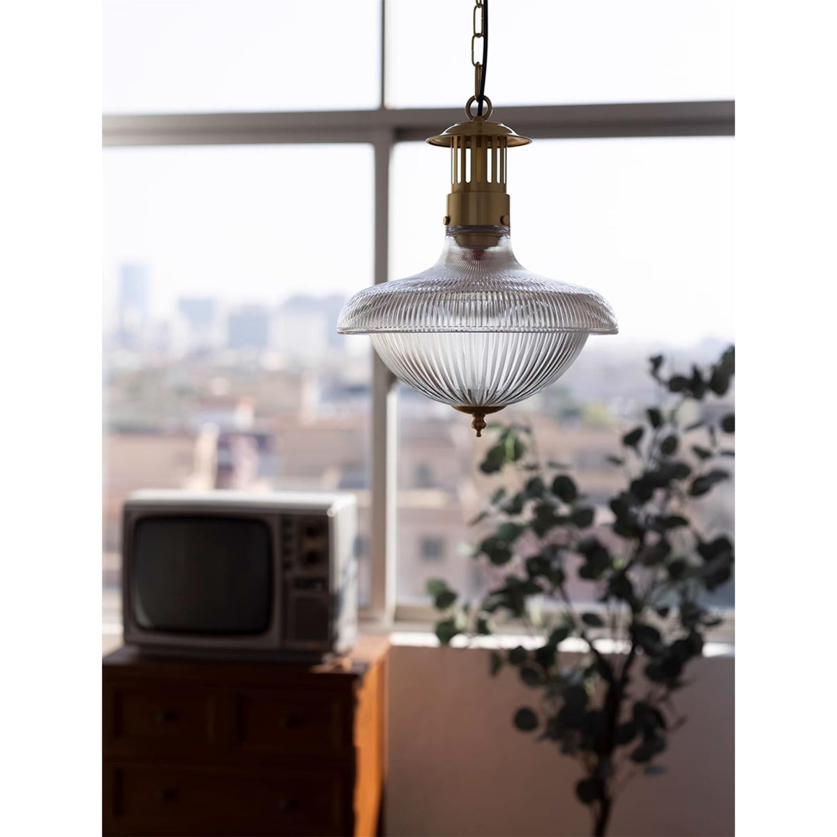 Velenora hanglamp van goudkleurig met helder