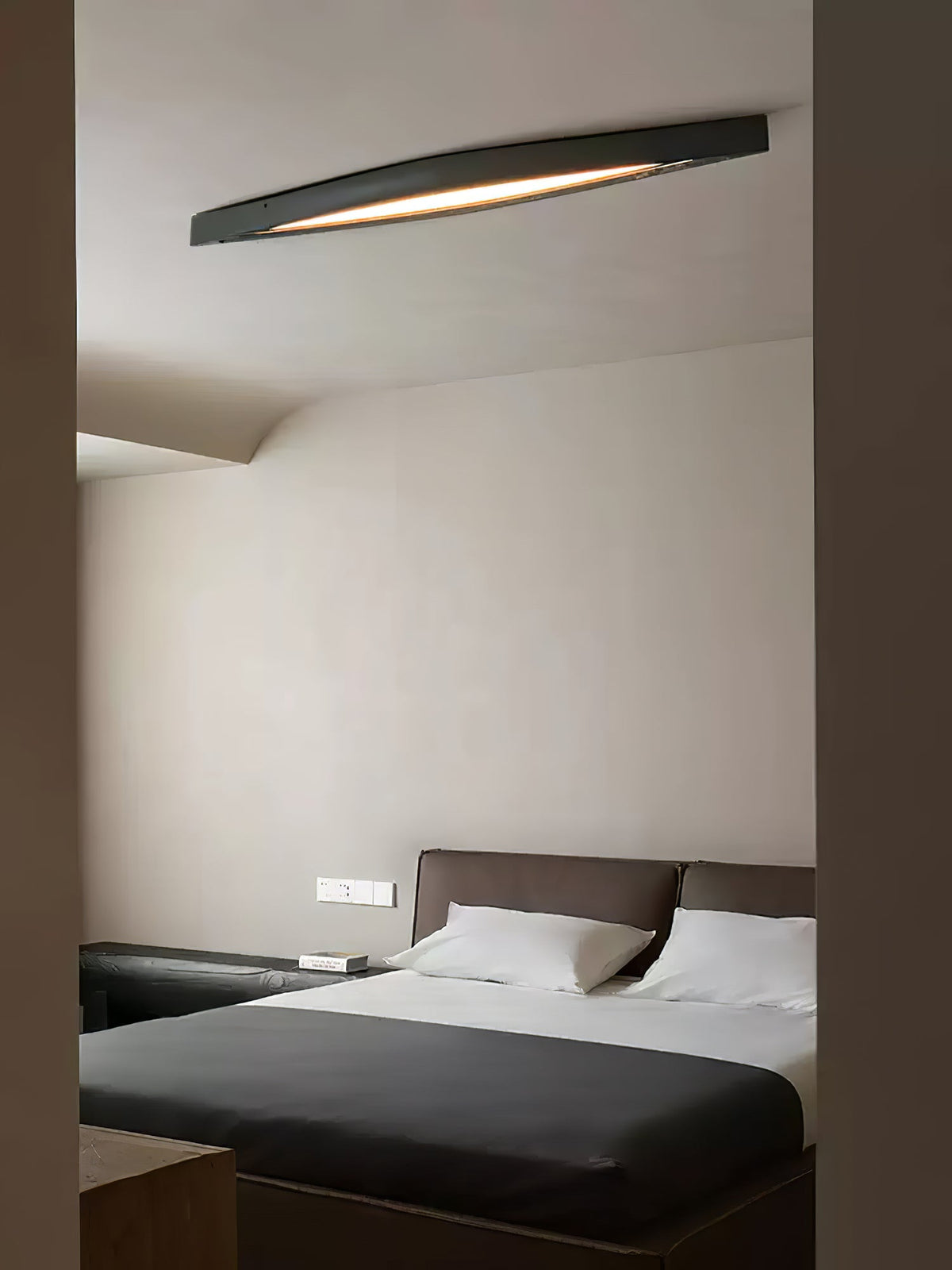 Alnoreth Nordic Horizon Lineaire plafondlamp van hout