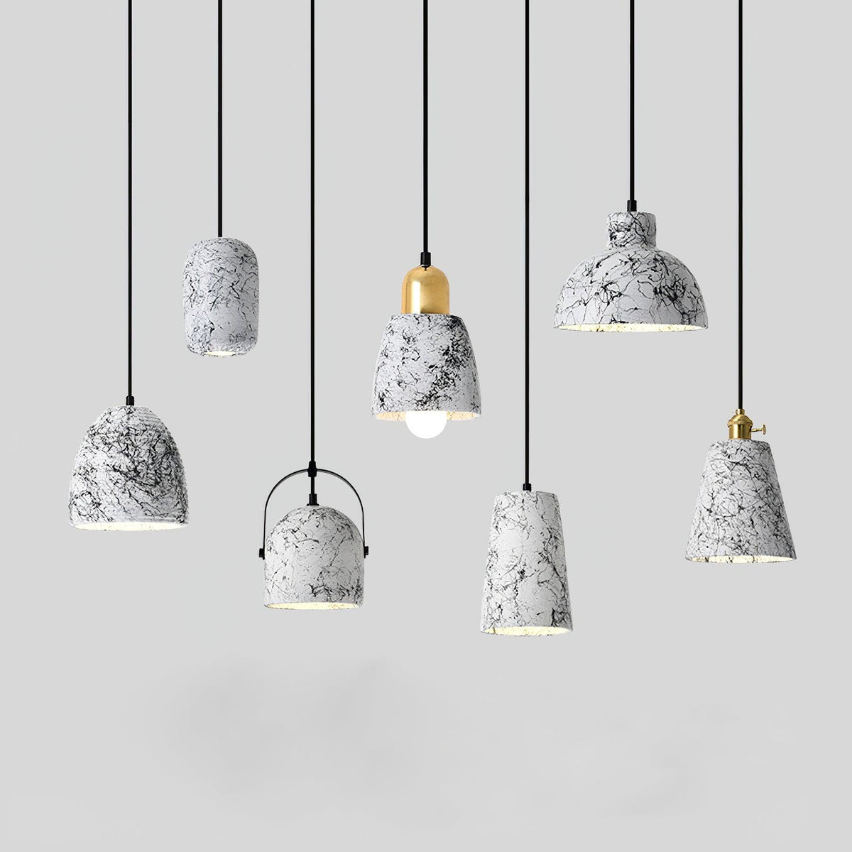 Moderne hanglamp van marmer en cement