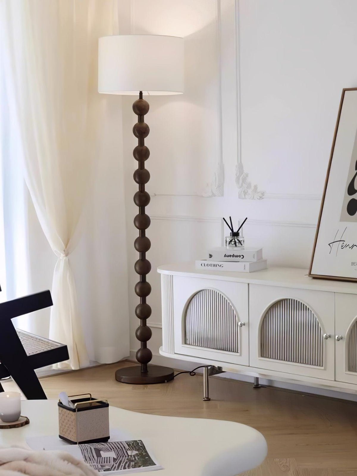 Paston houten vloerlamp met stoffen kap