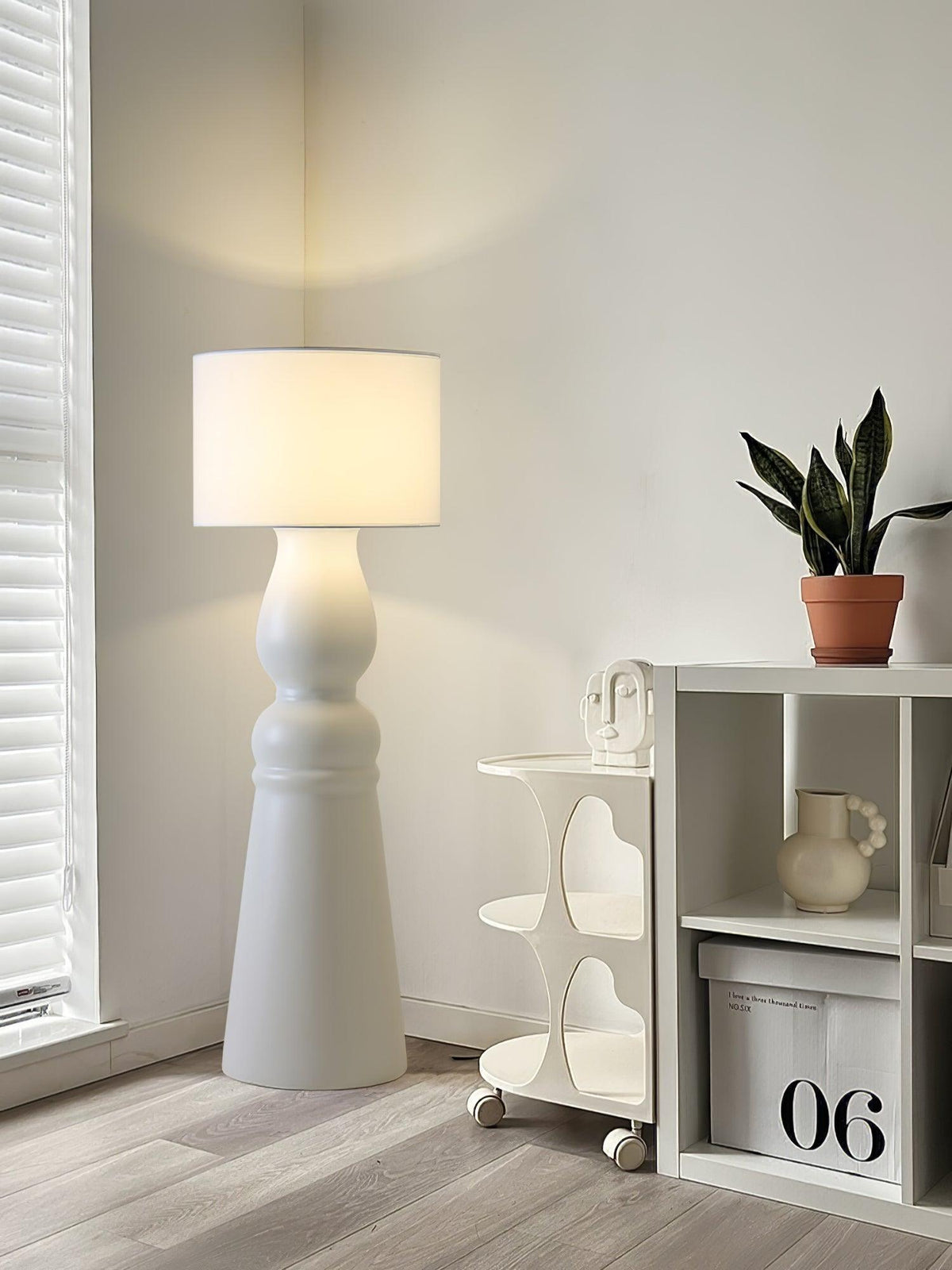 Isobel vloerlamp
