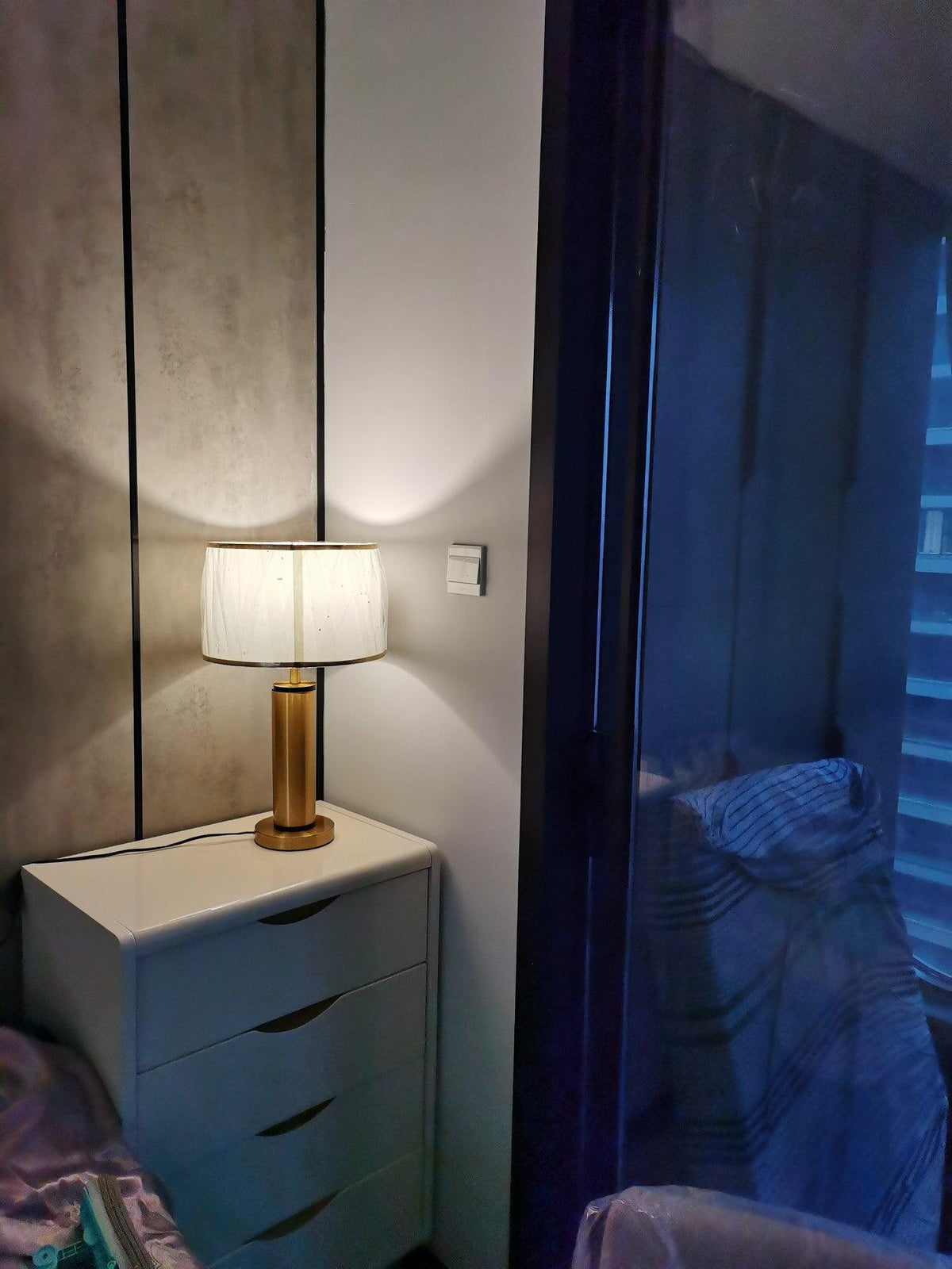 Cur moderne tafellamp in goudkleurige afwerking