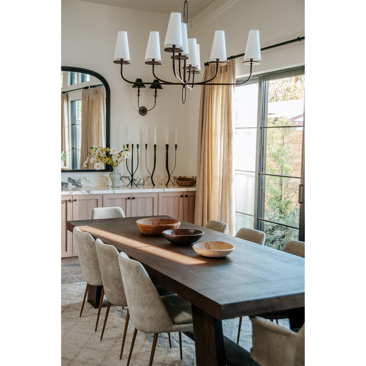 Viraarine wandlamp