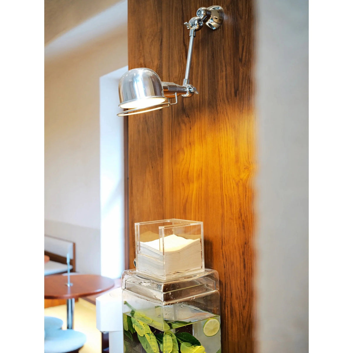 Vaughan wandlamp