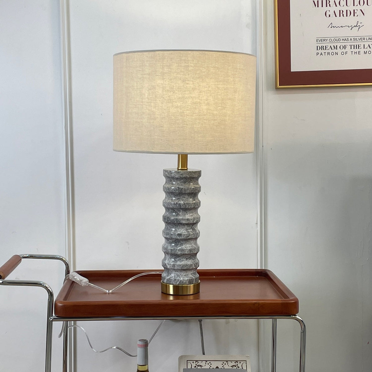 Waylon Moderne tafellamp van marmer