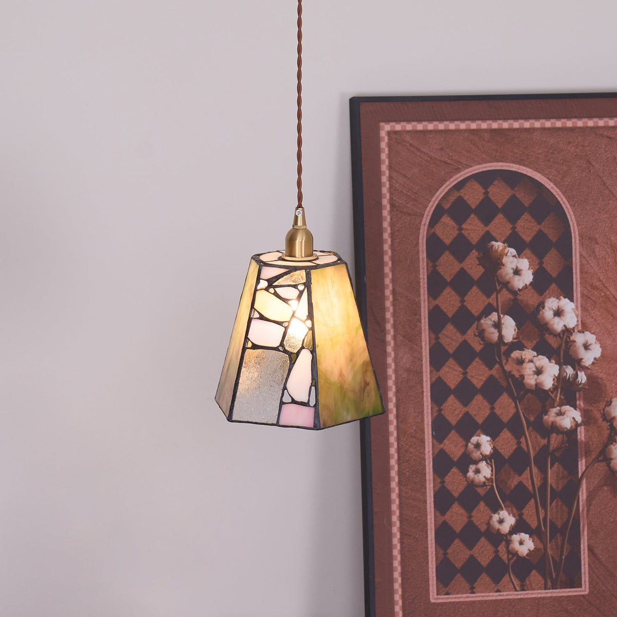 Fira Tiffany-stijl hanglamp met gevuld glas