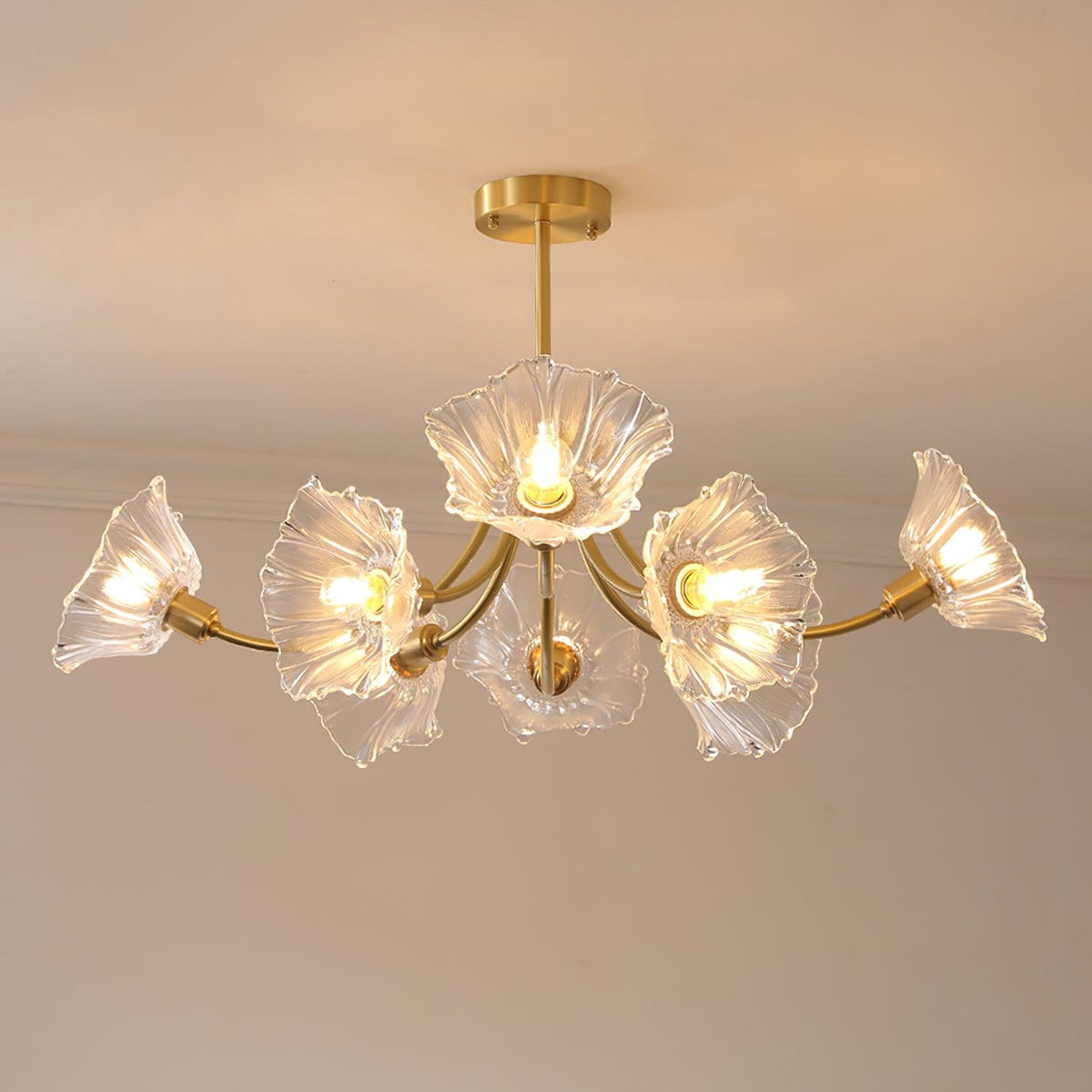 Fife Flower glas kroonluchter met messing afwerking