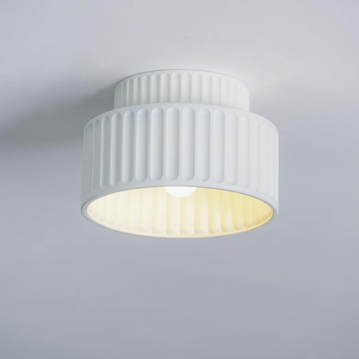 Lucaraine plafondlamp met geplooide acryl lampenkap