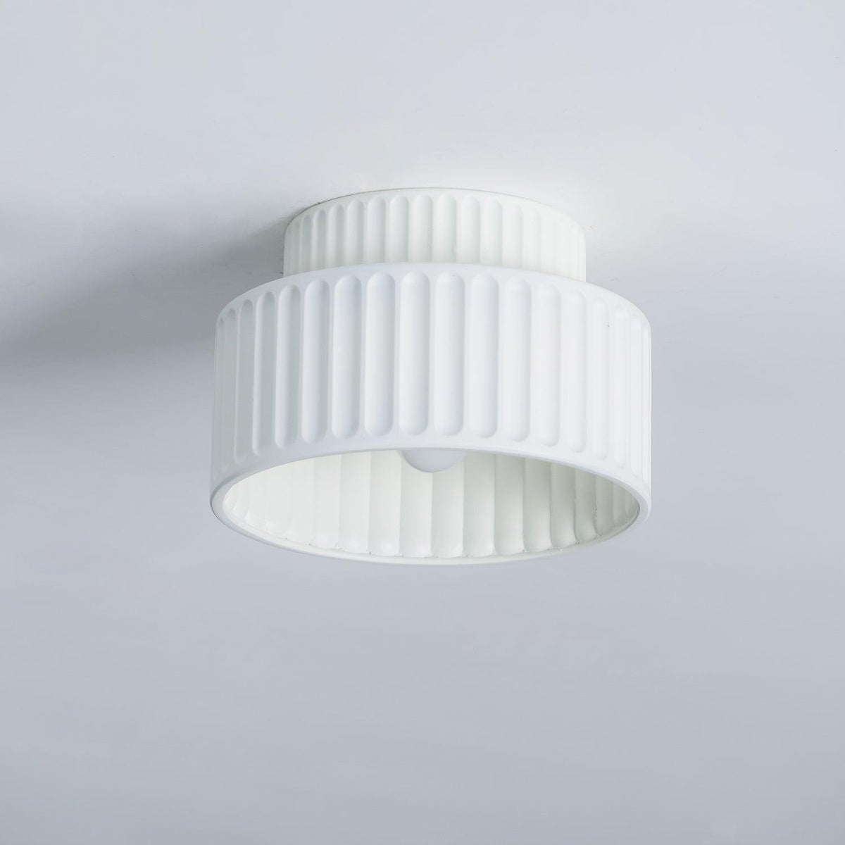 Lucaraine plafondlamp met geplooide acryl lampenkap