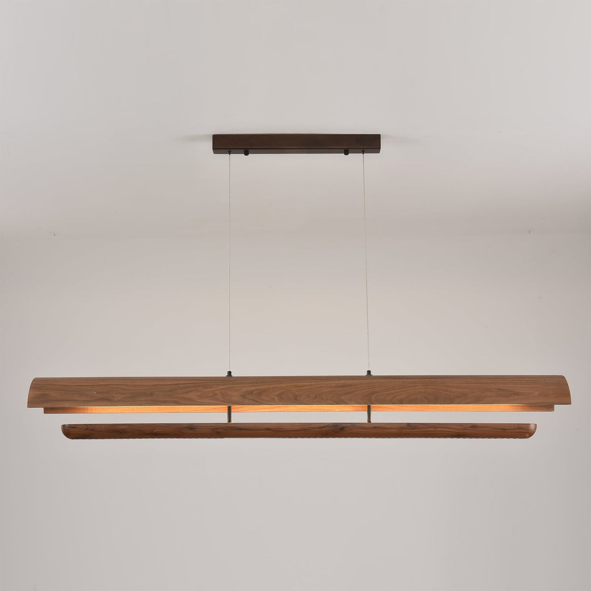 Rinireon houten lineaire kroonluchter