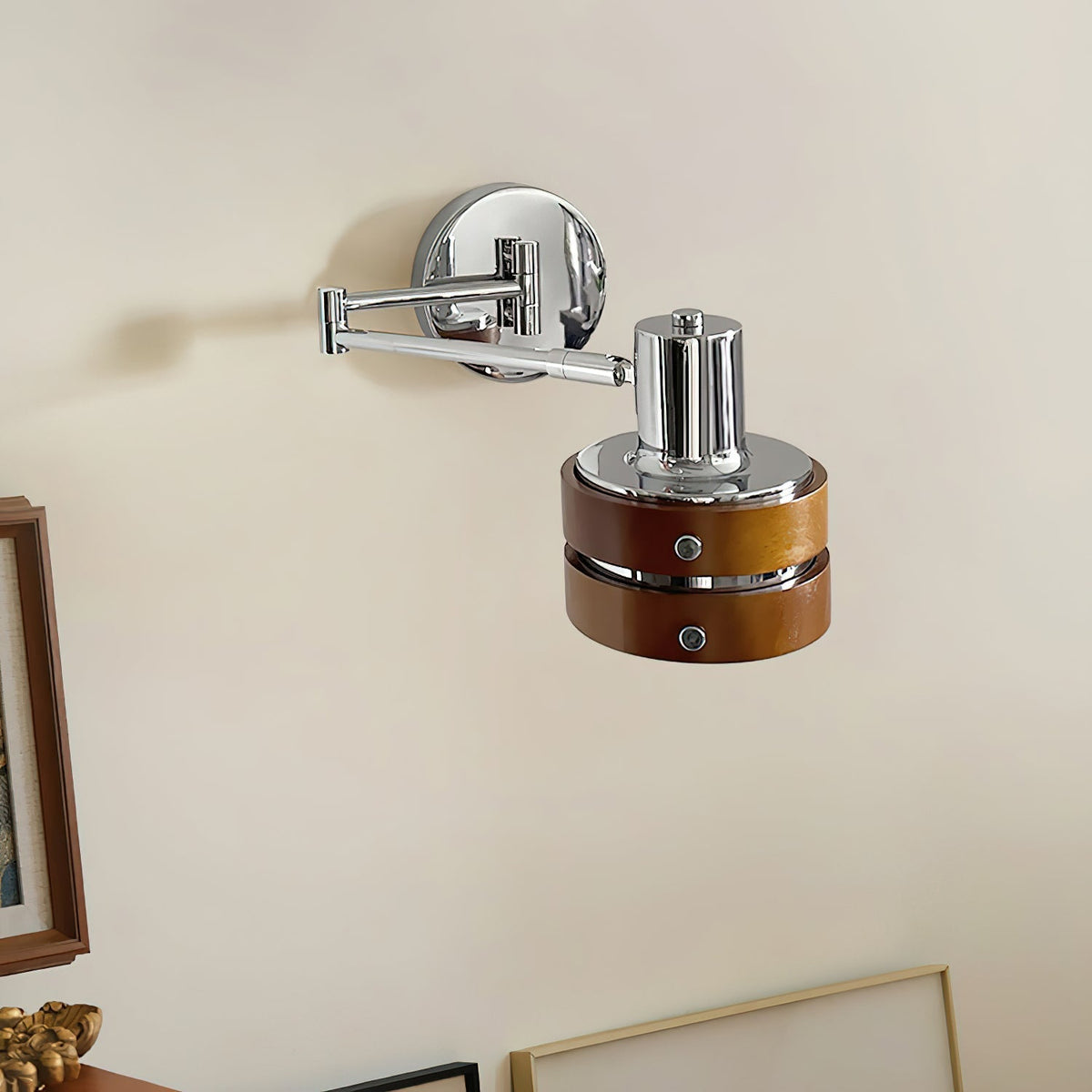 Karry wandlamp van hout met verstelbare arm, mid-century stijl