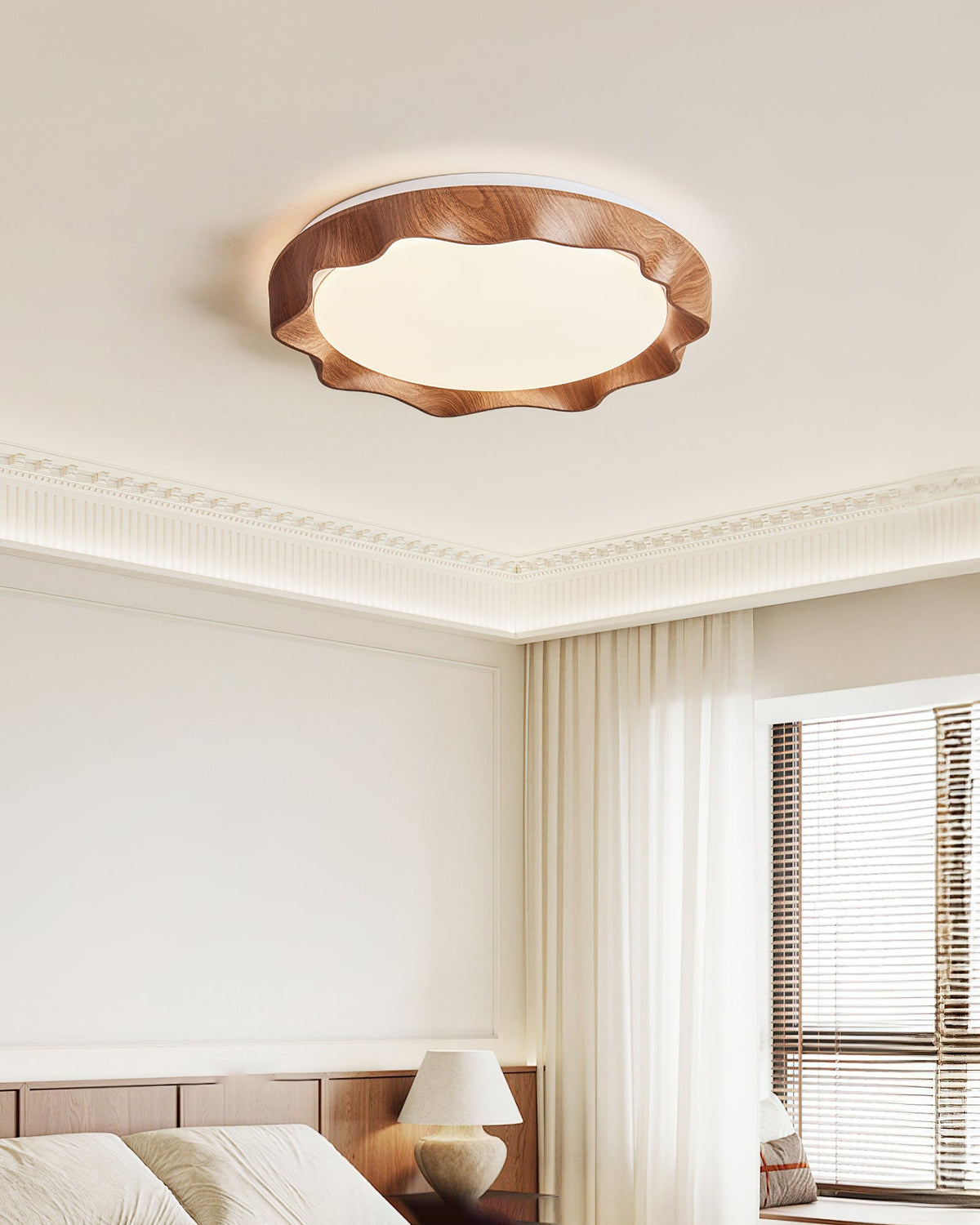 Kerio plafondlamp in walnootkleur