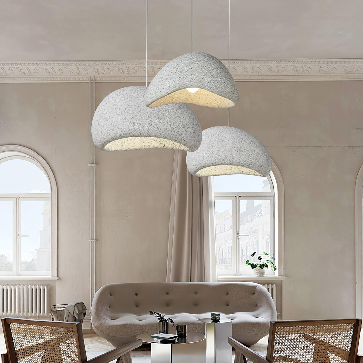 Tsukiyo Wabi-Sabi hanglamp met onregelmatige gebogen kap en gespikkelde textuur
