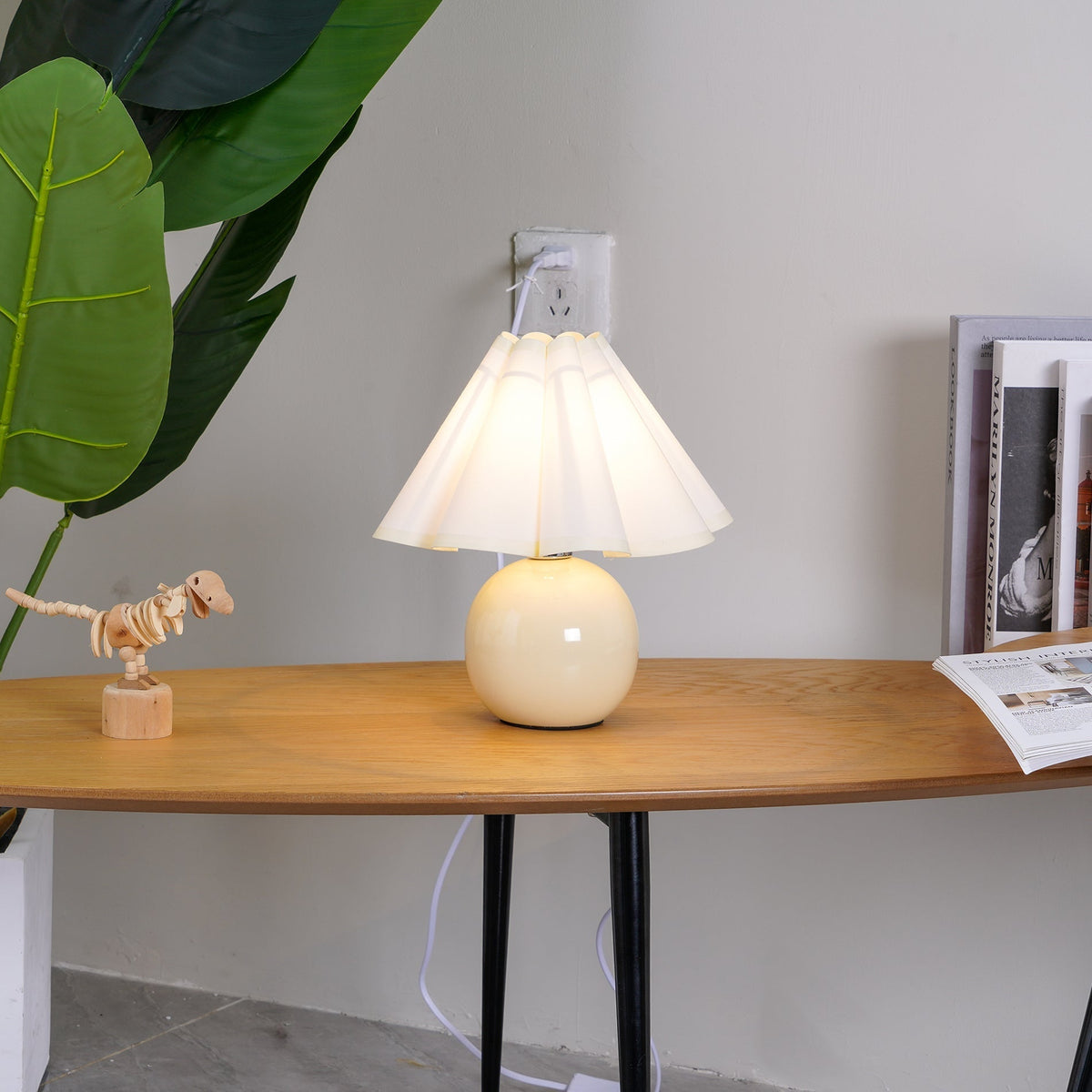Nirixon whimsische tafellamp met stoffen kap