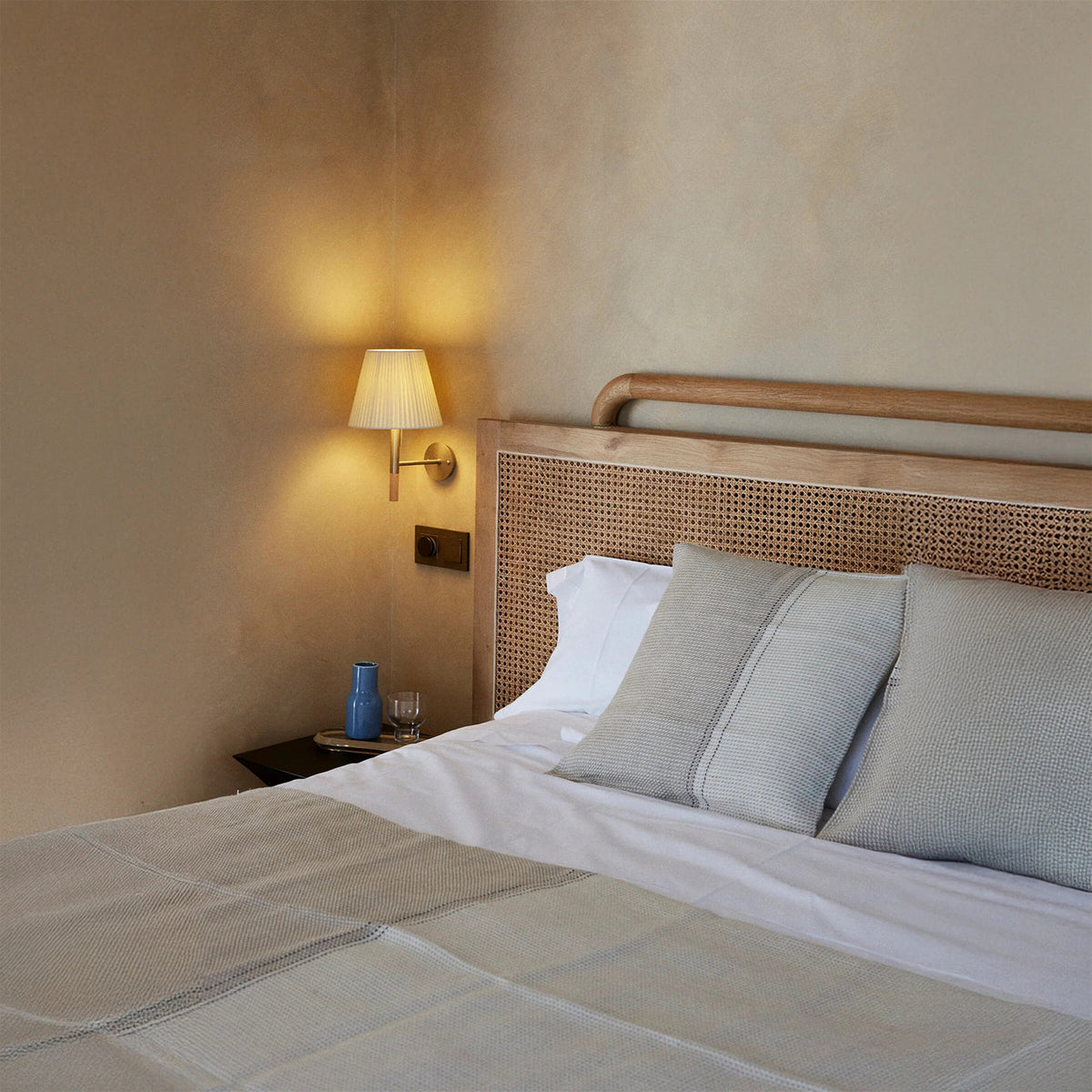 Lunvire wandlamp