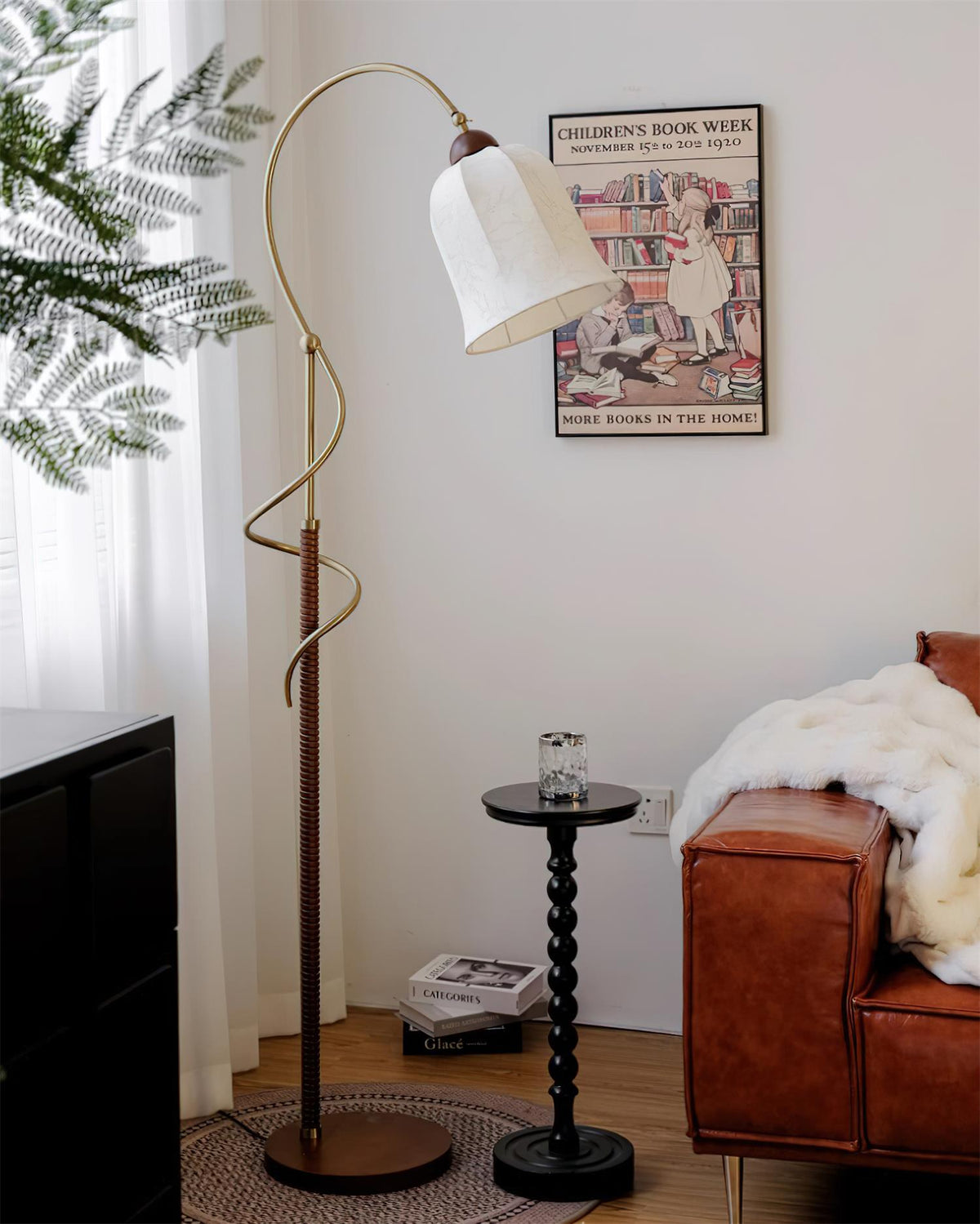 Curvel vloerlamp