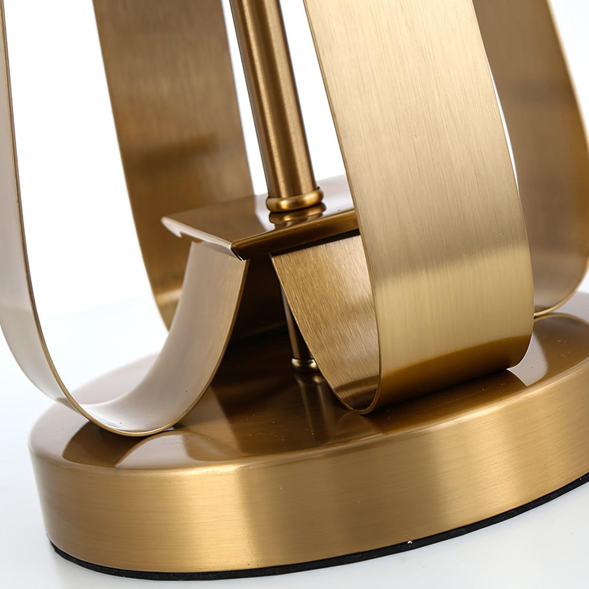 Linorira luxe stof tafellamp in goud