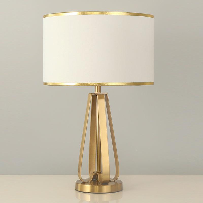 Linorira luxe stof tafellamp in goud