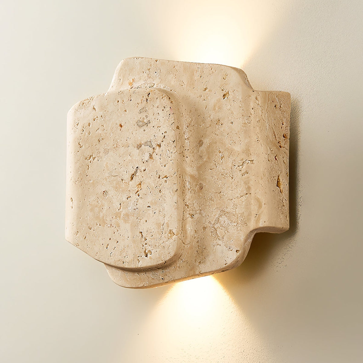 Qirven Geel travertin wandlamp