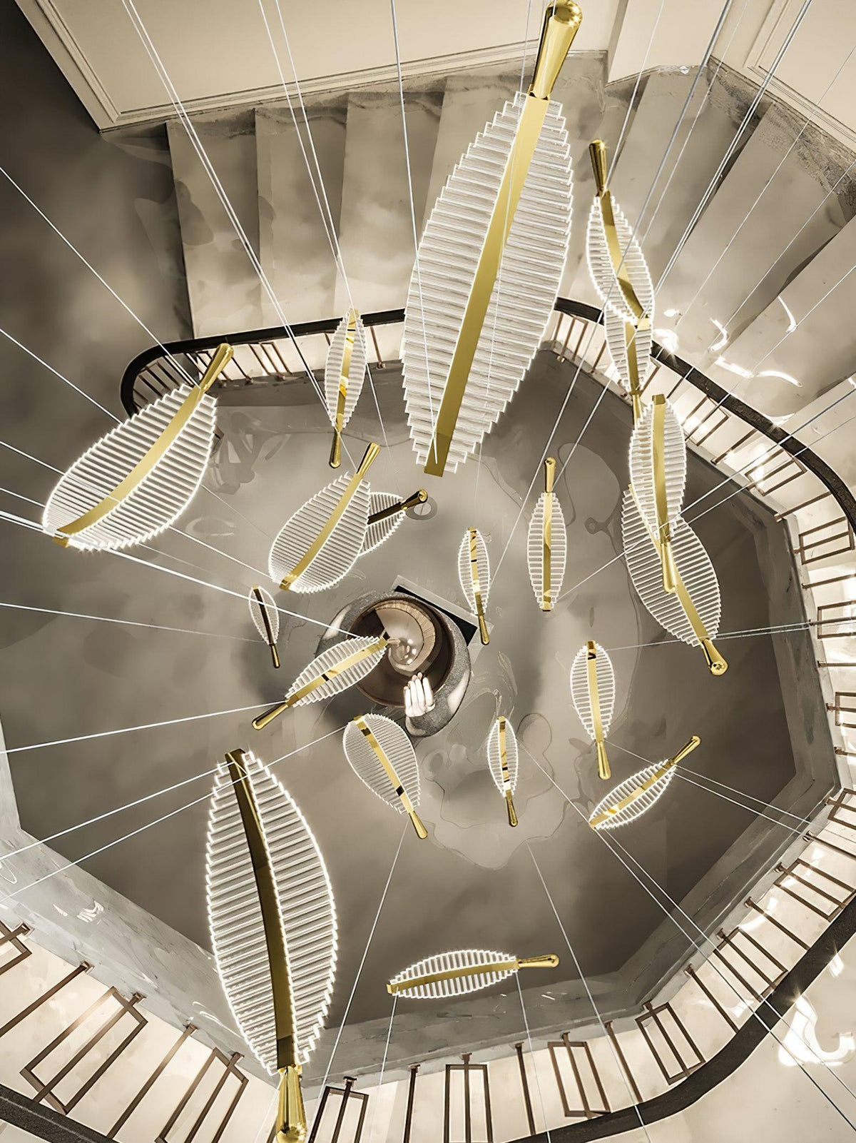Kuo Kroonluchter Leaf Acryl Goud Elegante Moderne
