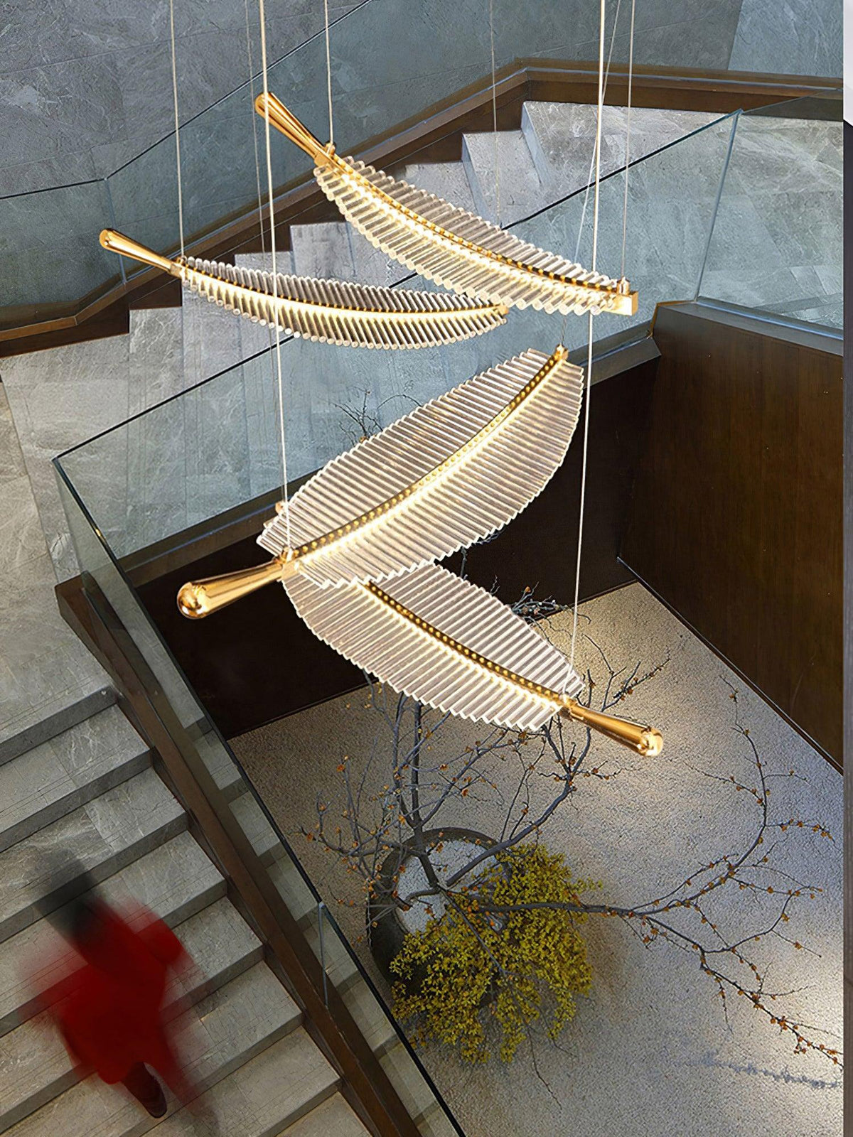 Kuo Kroonluchter Leaf Acryl Goud Elegante Moderne