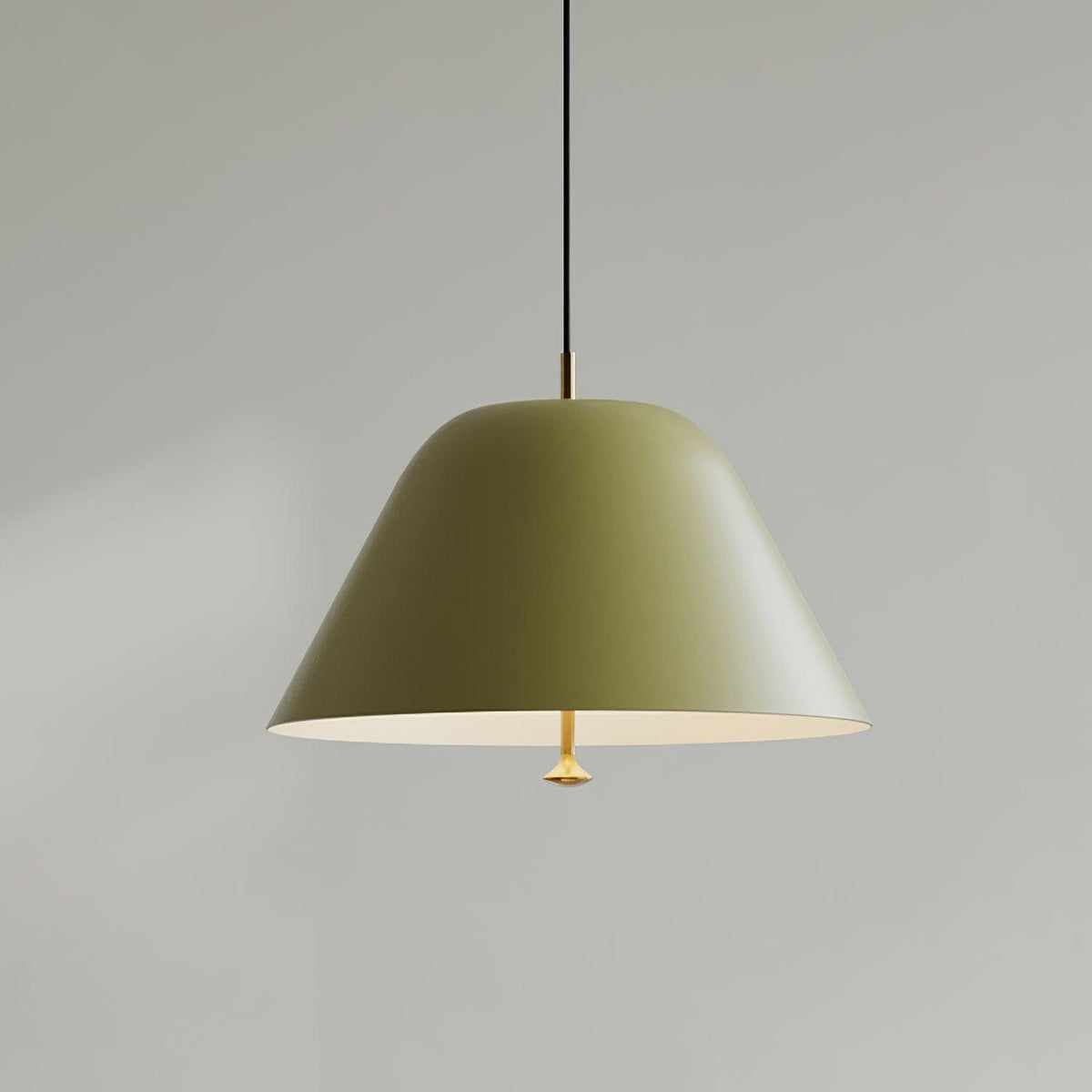 Moderne hanglamp met metalen kap in groen en wit minimalistisch