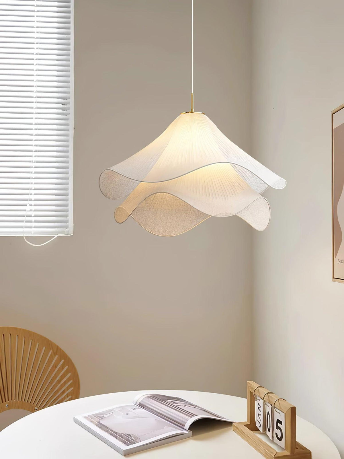 Cirirenne elegante bloemvormige stoffen hanglamp